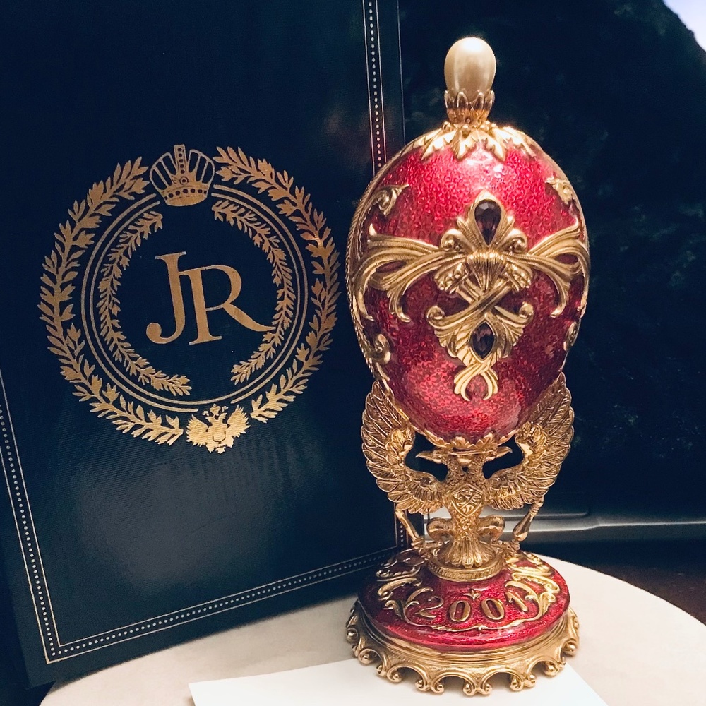 Joan Rivers Imperial Treasures “Spring Flowers 2001 Egg”